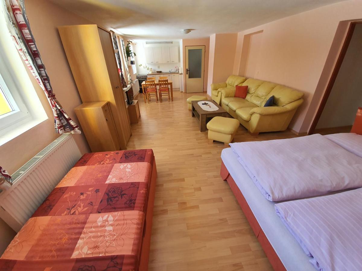 Ubytovani U Sustru Horní Maršov Exterior foto